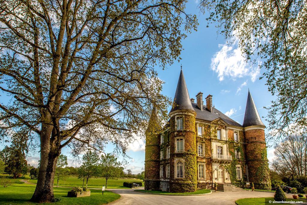 Chateau D'Apigne Rennes Le Rheu Exterior photo