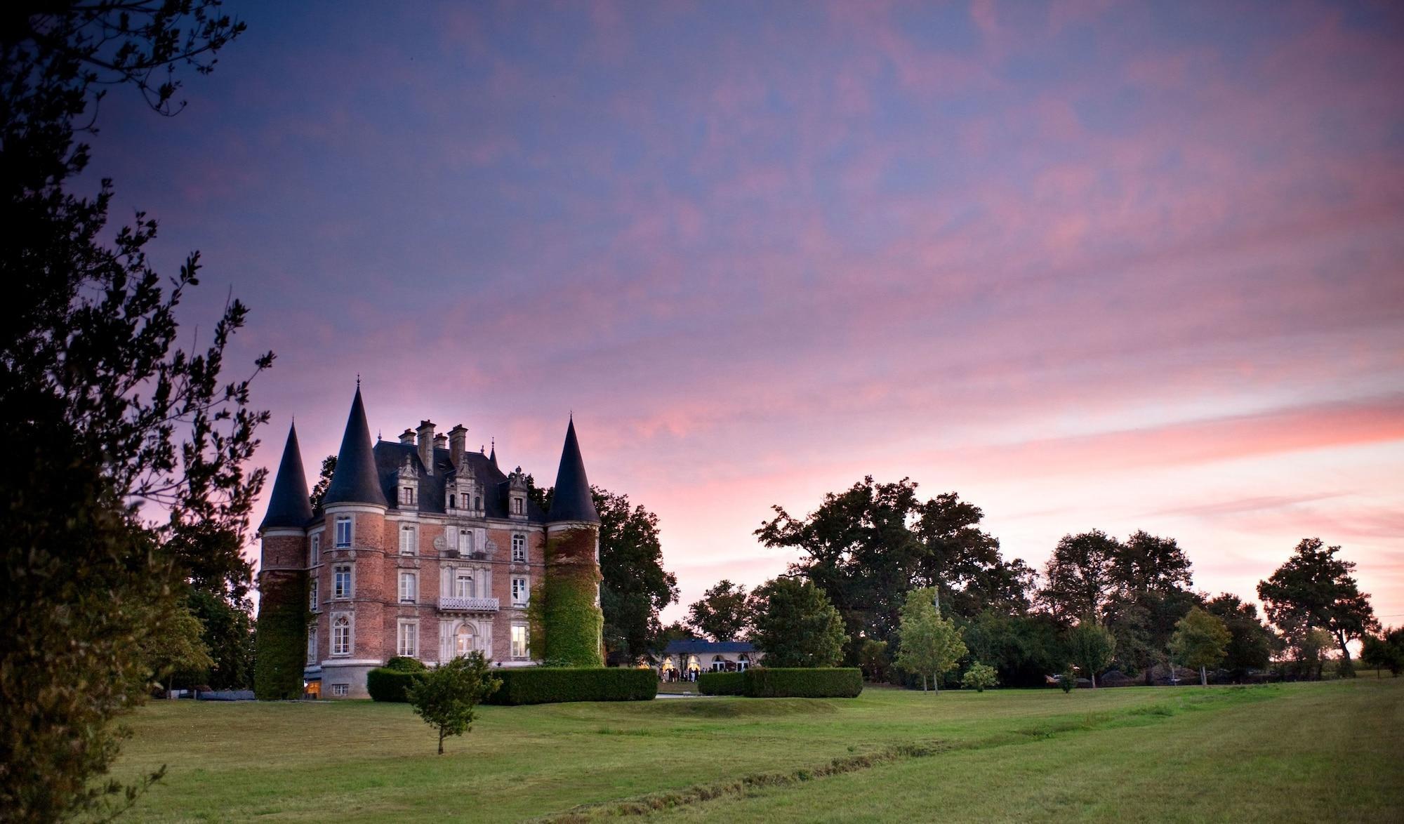 Chateau D'Apigne Rennes Le Rheu Exterior photo