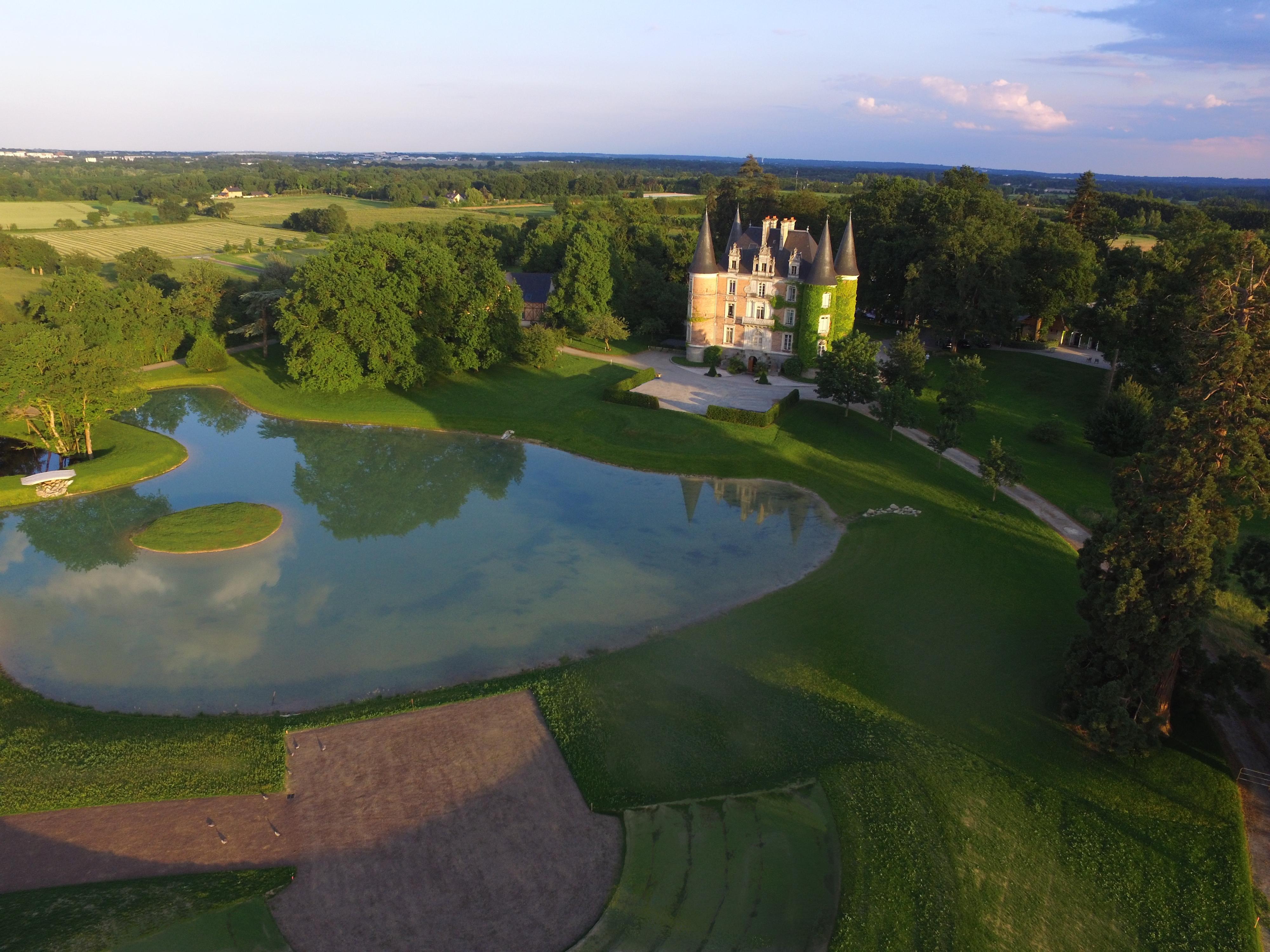 Chateau D'Apigne Rennes Le Rheu Exterior photo